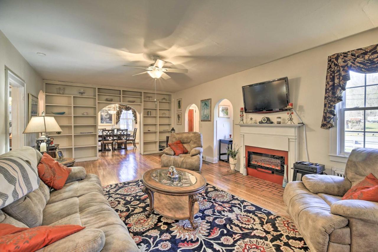 Homeplace With Yard - 10 Mi To Jenny Wiley! Paintsville Exterior photo
