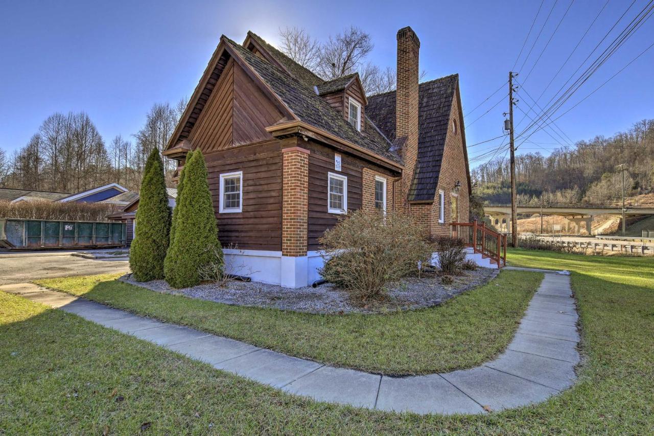Homeplace With Yard - 10 Mi To Jenny Wiley! Paintsville Exterior photo